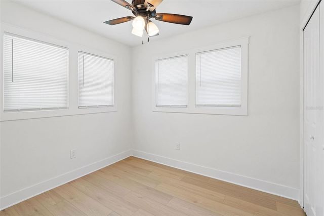 8711 N DEXTER AVENUE, Tampa, FL 33604