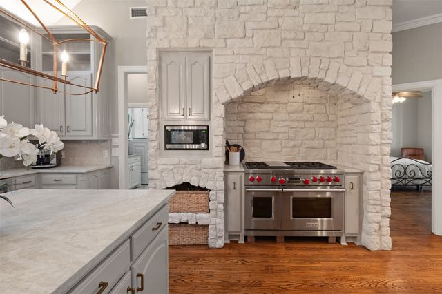 594 Garden Court, Southlake, TX 76092