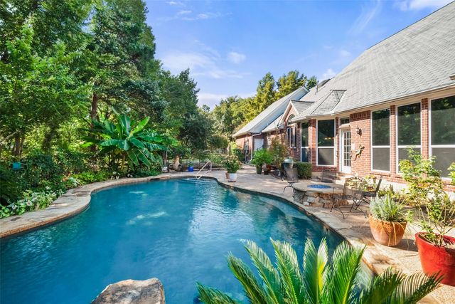 594 Garden Court, Southlake, TX 76092