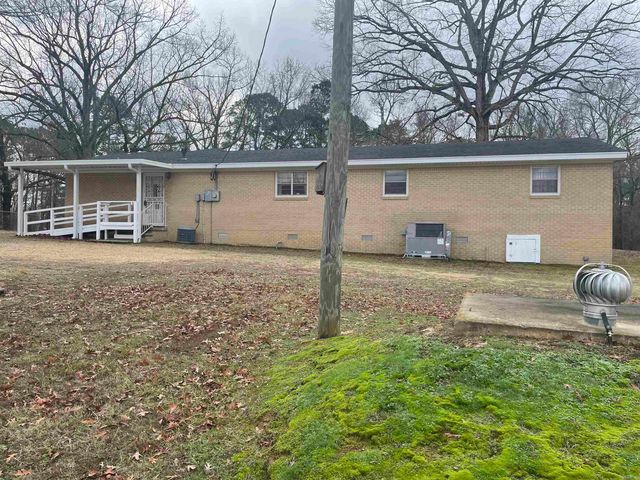 3810 Vinson Rd, Little Rock, AR 72206