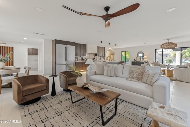 13835 N 51st St Street, Scottsdale, AZ 85254