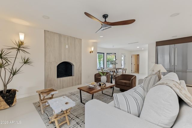 13835 N 51st St Street, Scottsdale, AZ 85254