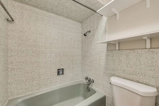722 E Wheatland, Duncanville, TX 75116