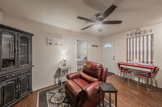 1045 Valentine Street, Hurst, TX 76053