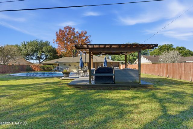 121 Tanya Street, Lafayette, LA 70507