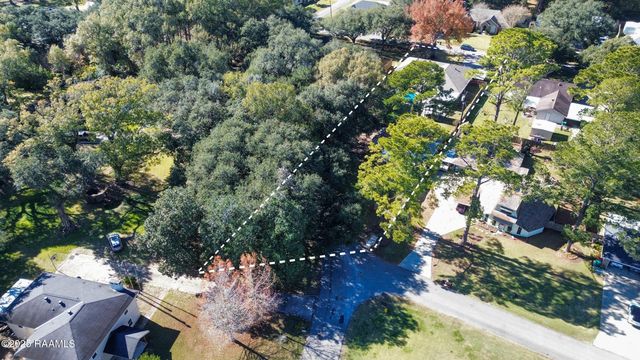 121 Tanya Street, Lafayette, LA 70507