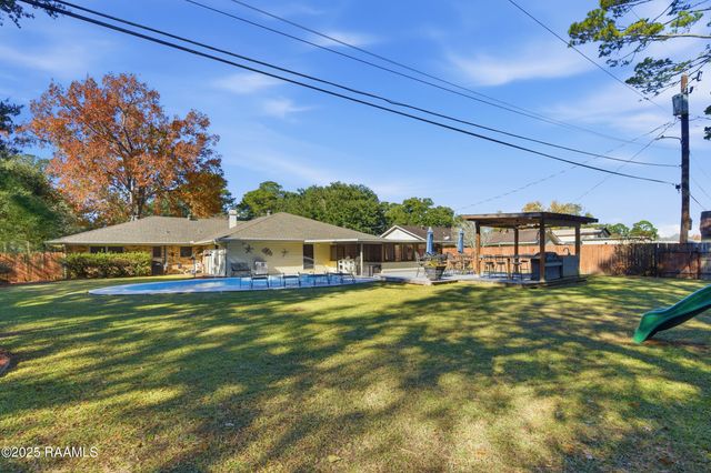 121 Tanya Street, Lafayette, LA 70507