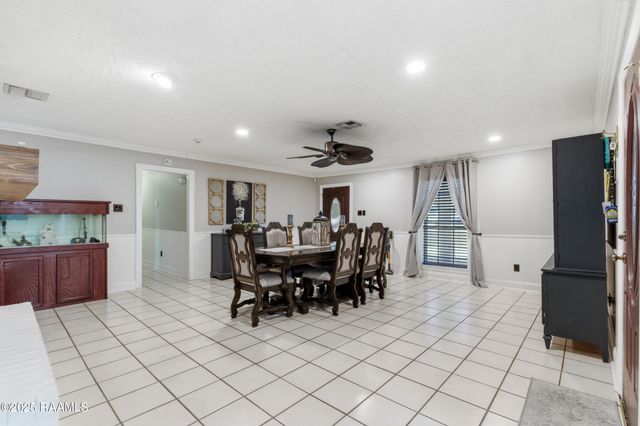 121 Tanya Street, Lafayette, LA 70507