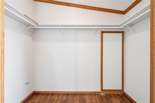 279 Paddock Cir, Iowa City, IA 52240