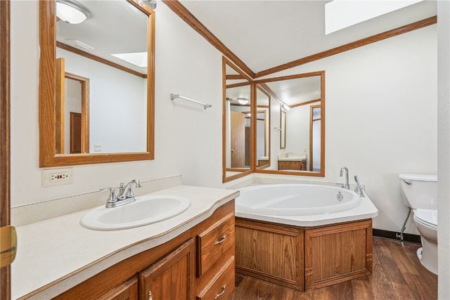 279 Paddock Cir, Iowa City, IA 52240