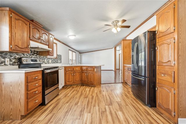 279 Paddock Cir, Iowa City, IA 52240