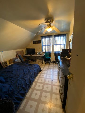 3806 S Wolcott Avenue, Chicago, IL 60609