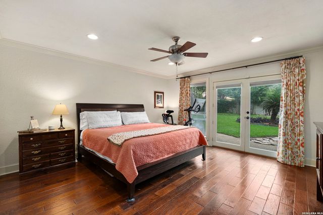 415 Woodway Forest Dr, San Antonio, TX 78216