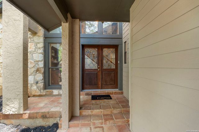 415 Woodway Forest Dr, San Antonio, TX 78216