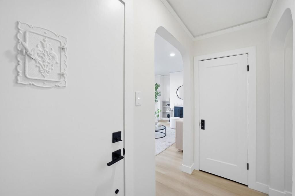 Image 4 of property listing at 561 Winchester Street, Daly City, CA 94014