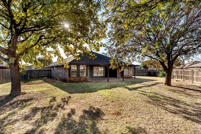 8 BASSWOOD DRIVE, Wichita Falls, TX 76310