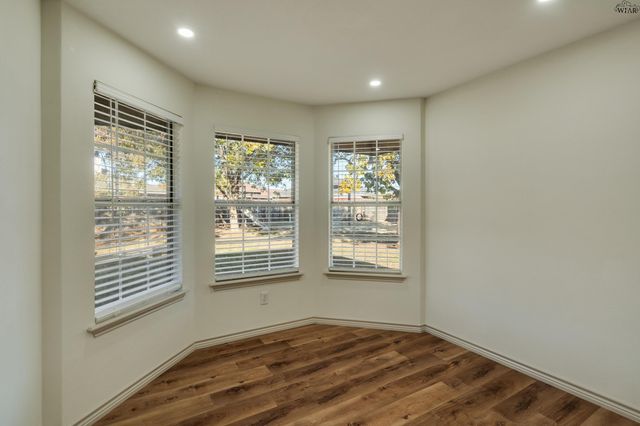 8 BASSWOOD DRIVE, Wichita Falls, TX 76310