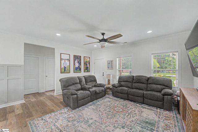 231 Addison Circle, Pelzer, SC 29669