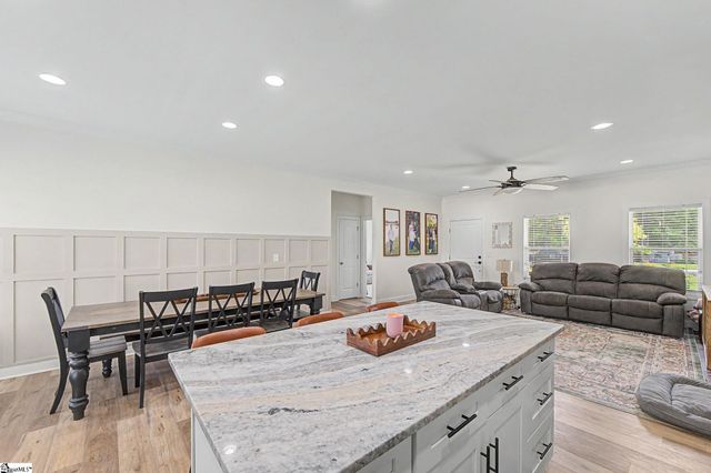 231 Addison Circle, Pelzer, SC 29669