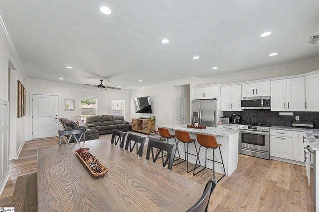 231 Addison Circle, Pelzer, SC 29669