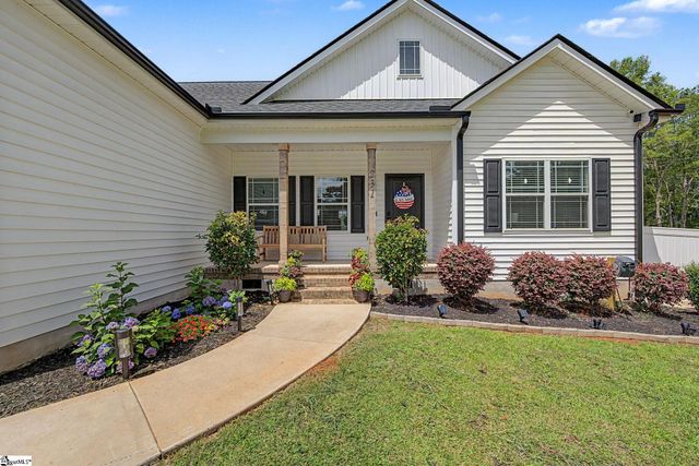 231 Addison Circle, Pelzer, SC 29669
