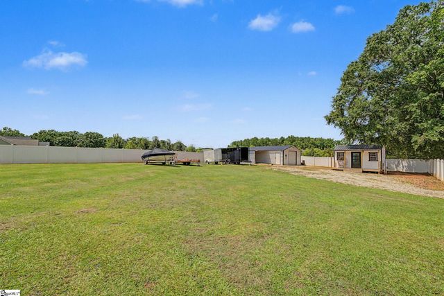 231 Addison Circle, Pelzer, SC 29669