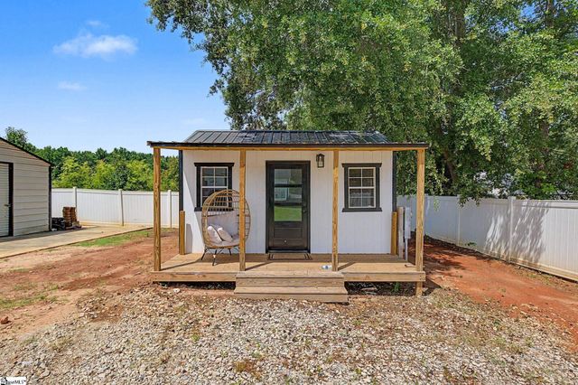 231 Addison Circle, Pelzer, SC 29669
