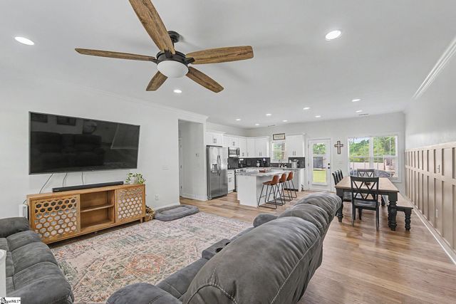 231 Addison Circle, Pelzer, SC 29669