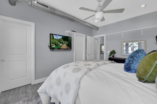 58 E Hubbard Avenue, C, Columbus, OH 43215