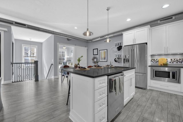 58 E Hubbard Avenue, C, Columbus, OH 43215