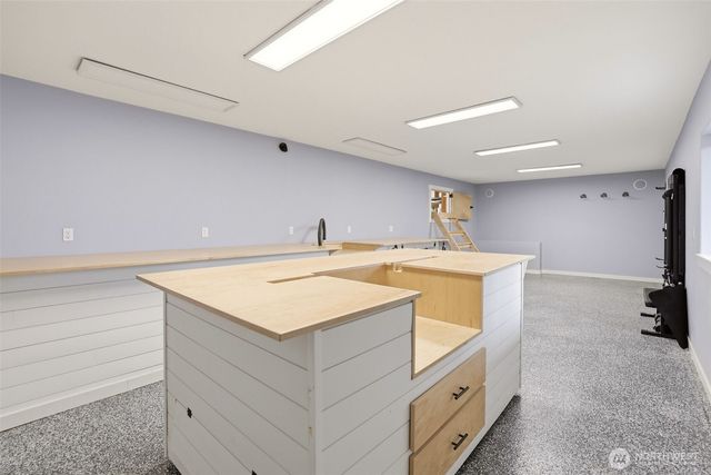 20208 13th Avenue W, Lynnwood, WA 98036