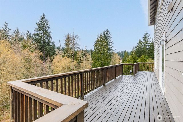 20208 13th Avenue W, Lynnwood, WA 98036