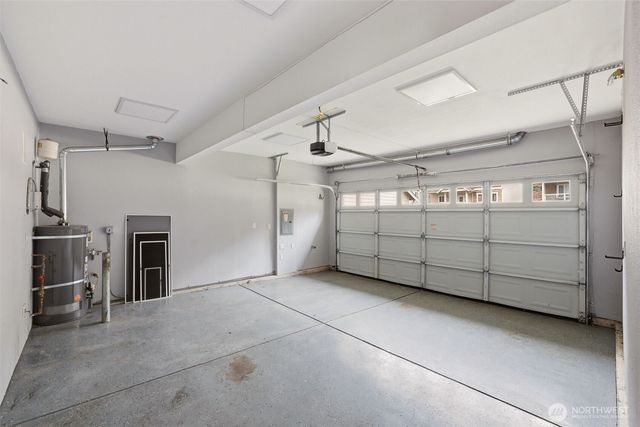 20208 13th Avenue W, Lynnwood, WA 98036