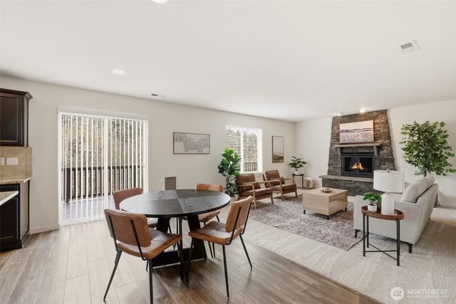 20208 13th Avenue W, Lynnwood, WA 98036