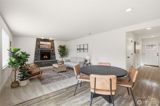 20208 13th Avenue W, Lynnwood, WA 98036