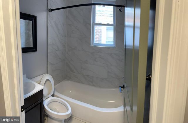 524 N PAXON ST, Philadelphia, PA 19131