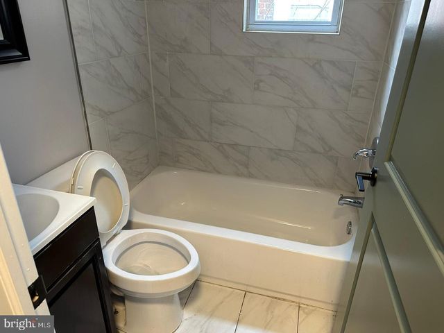 524 N PAXON ST, Philadelphia, PA 19131