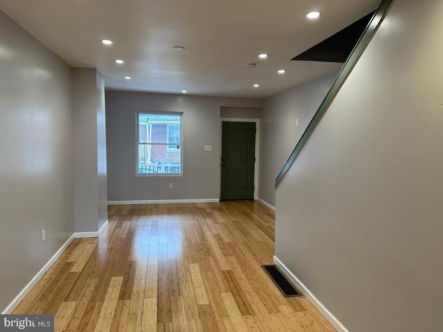 524 N PAXON ST, Philadelphia, PA 19131