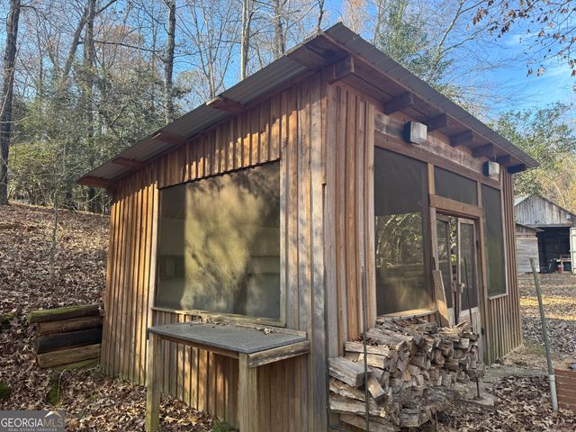 100 Lakeview Drive, Colbert, GA 30628