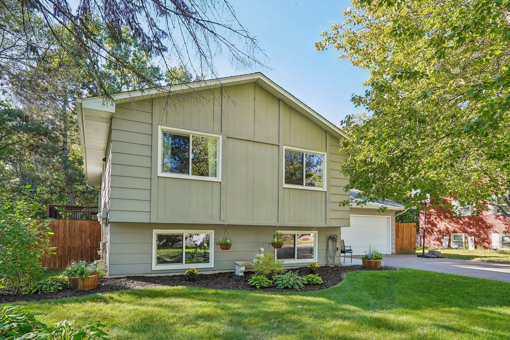 13118 Jackson Street NE, Blaine, MN 55434 — photo 3
