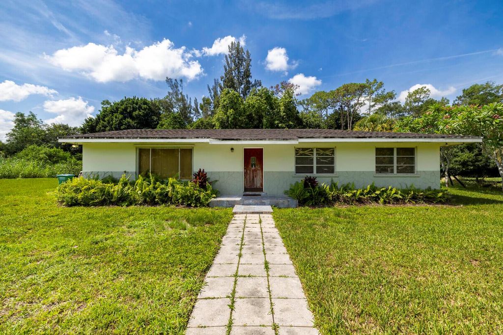 13886 22nd Road N, Loxahatchee Groves, FL 33470