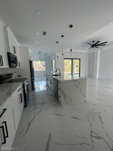 3307 12th AVE NE, Naples, FL 34120