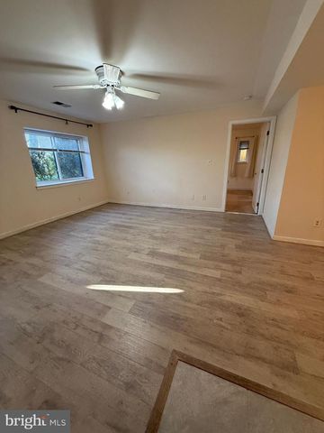 6201 HIGHLAND CT, Wilmington, DE 19802