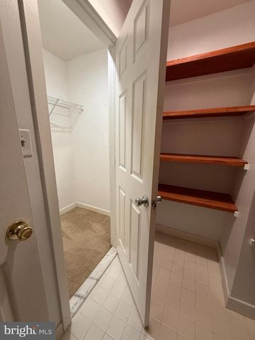 6201 HIGHLAND CT, Wilmington, DE 19802