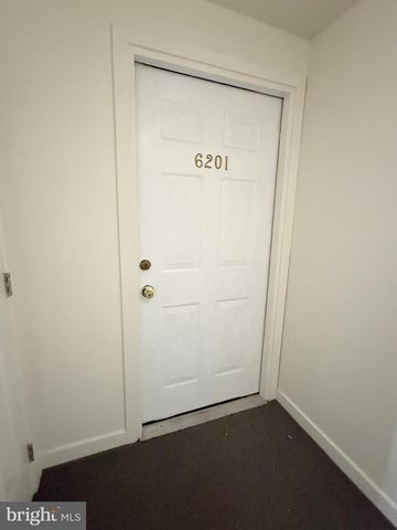 6201 HIGHLAND CT, Wilmington, DE 19802