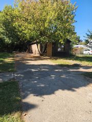 1308 Barney Avenue, Flint, MI 48503