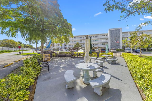 3031 Ventnor H 3031, Deerfield Beach, FL 33442