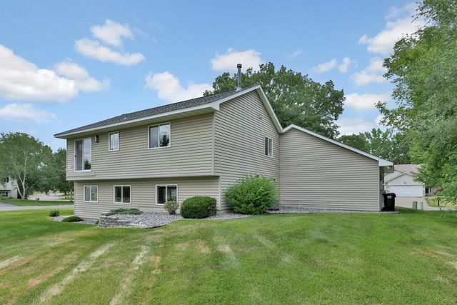3730 Tower Pond Drive, Anoka, MN 55303