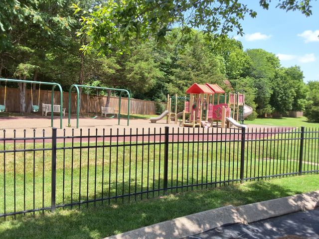 1417 Bending River Dr, Nashville, TN 37221