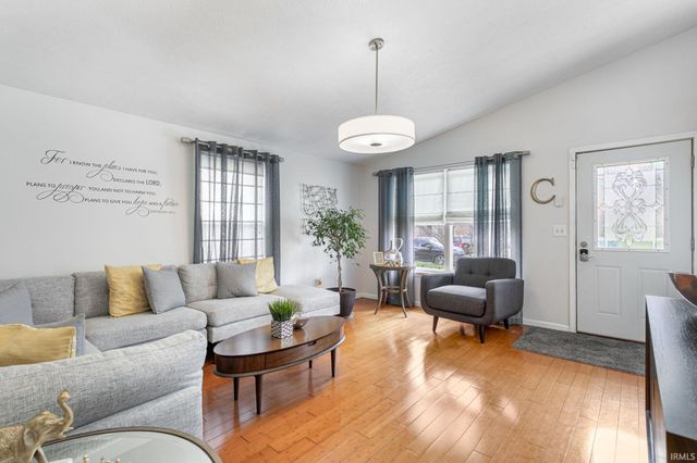 2513 Bergan Street, South Bend, IN 46628
